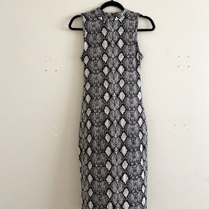 MIDI snakeskin dress